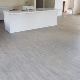 Wood look kitchen floor